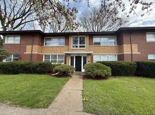 1525 S Mannheim Rd APT 1N, Westchester, IL 60154