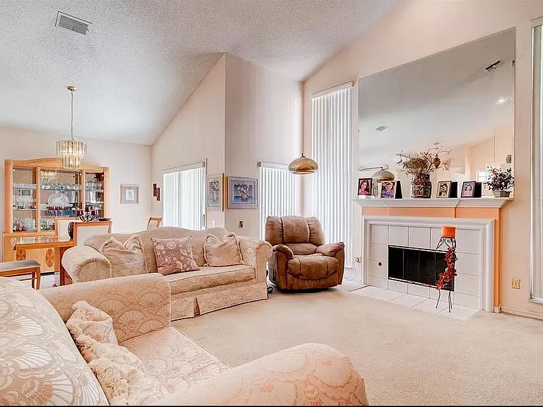 10709 Cherry Oak Cir #1 — Photo 4