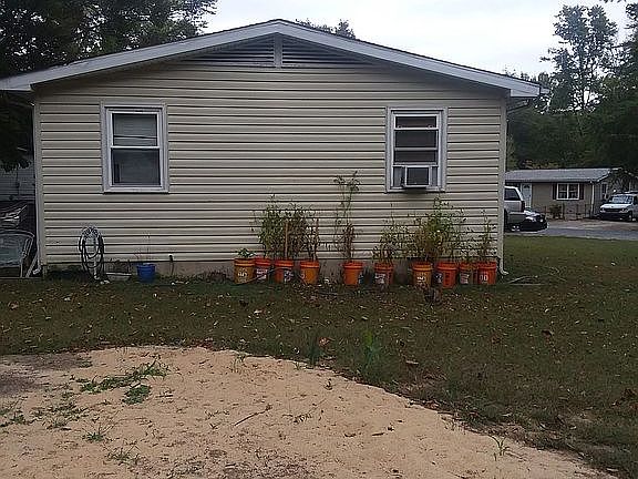 3rd image of 6805 Fawn Cir