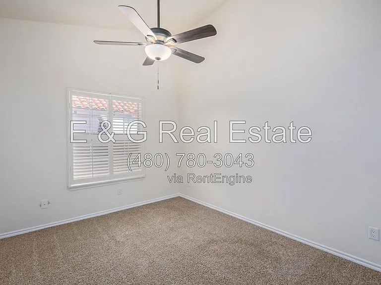 8495 S Maple Ave — Photo 24