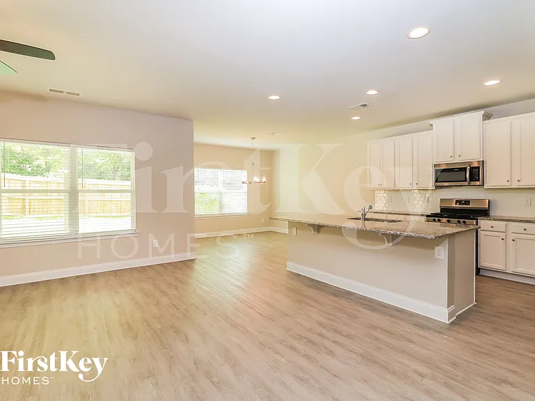 22 Celtic Ct — Photo 2