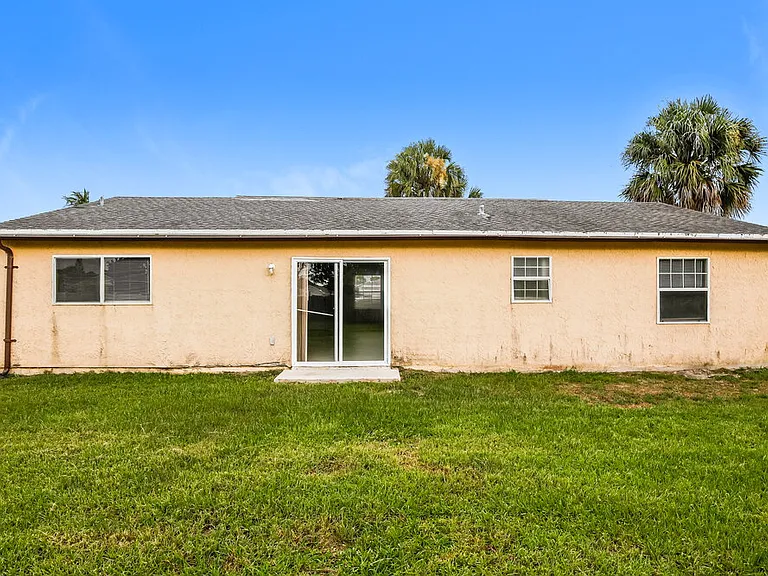 2913 SE Ironton Ave — Photo 16