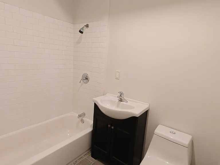 10 Union St #1L — Photo 10