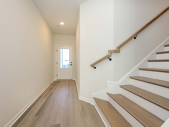 The Thornhurst II - Entrance