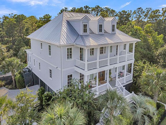 3rd image of 111 River Green Pl