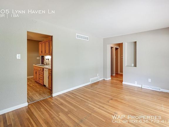 3rd image of 505 Lynn Haven Ln