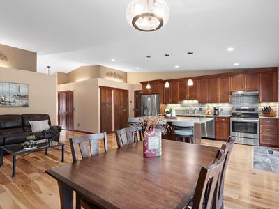 3615 Zinnia Ln N, Plymouth, MN, 55441