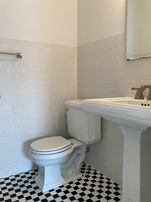 Rented by Marc Alloul, LREB | media 13