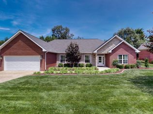 99 Rippling Creek Dr, Murray, KY 42071