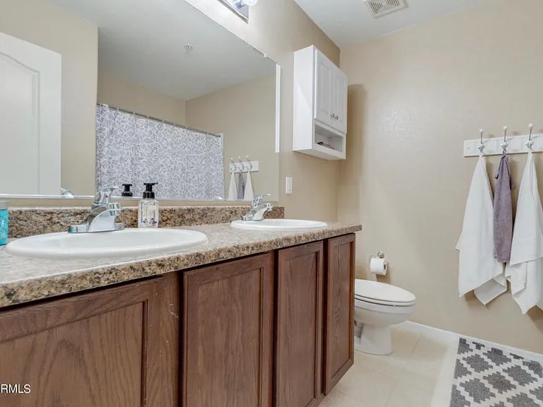 7518 S 31st Way — Photo 16