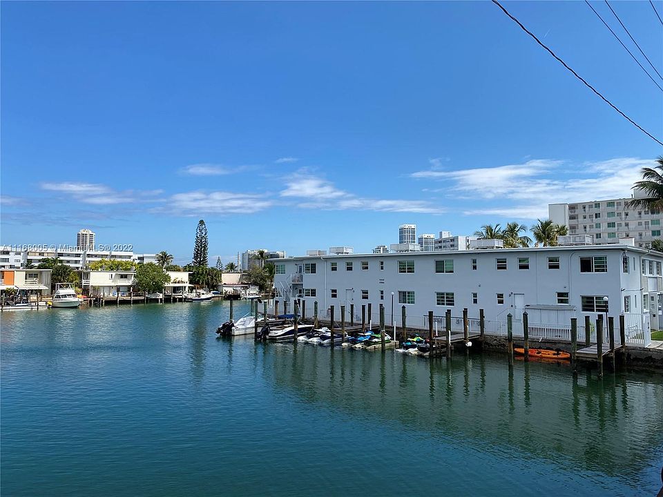 1st image of 7207 Bay Dr APT 16