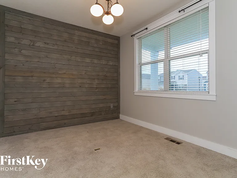 3962 Snowcreek Dr — Photo 4