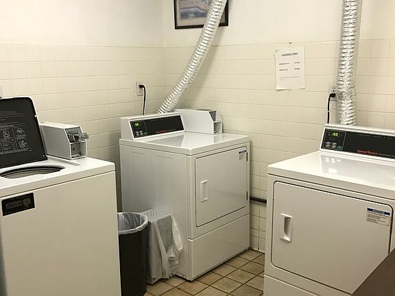 2nd image of 12320 82nd Ave APT 4D