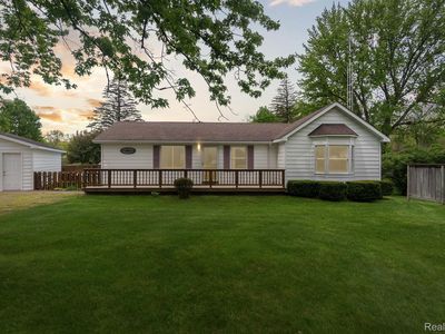 14446 North Rd, Fenton, MI, 48430