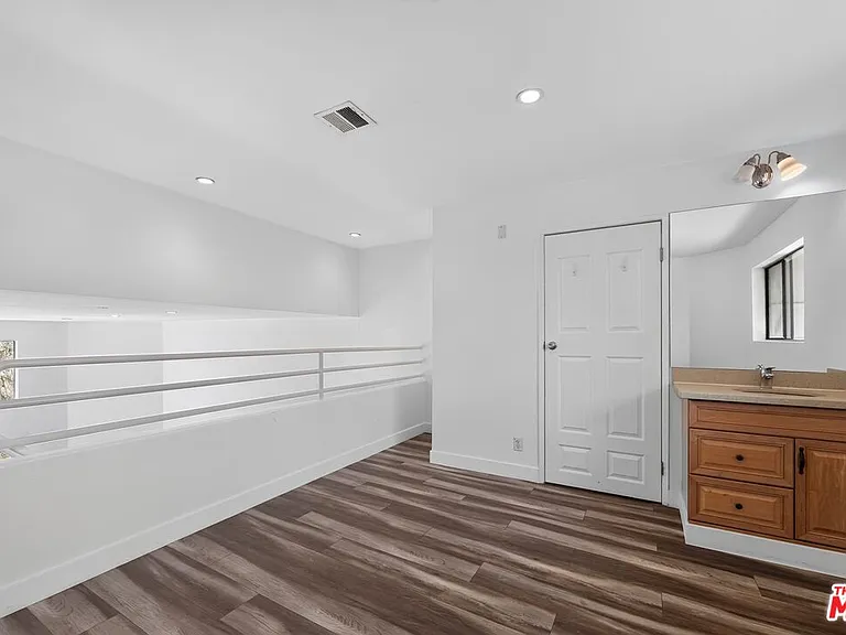 3712 Evans St #7 — Photo 10