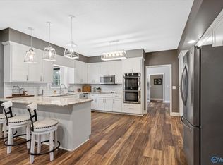 35 Hamby Rd, Albertville, AL 35951