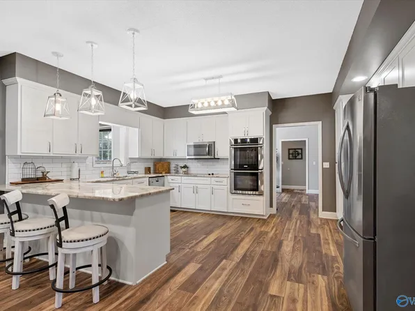 35 Hamby Rd, Albertville, AL 35951