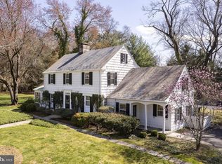 25 W Long Dr, Lawrence Township, NJ