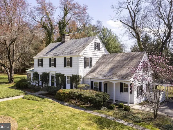 25 W Long Dr, Lawrence Township, NJ 08648