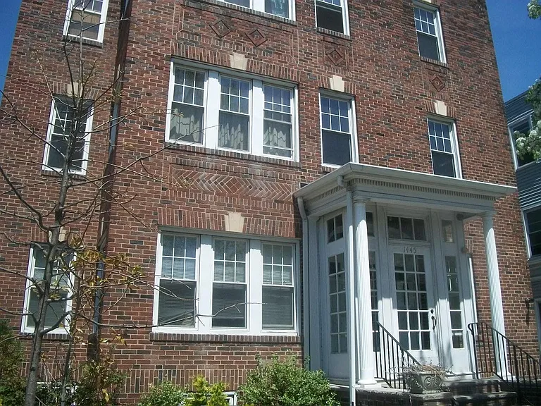 1445 Cambridge St #5 — Photo 2