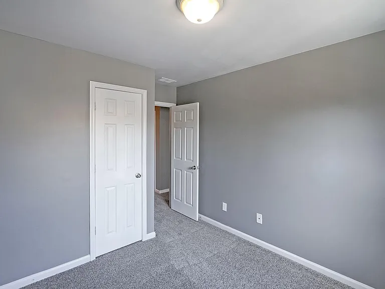 2217 Landing Walk Dr — Photo 15