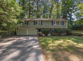115 Woodside Rd, Sudbury, MA 01776