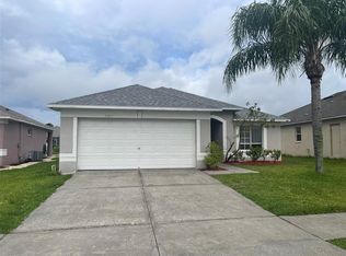 27825 Breakers Dr, Zephyrhills, FL 33544