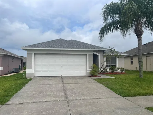 27825 Breakers Dr, Zephyrhills, FL 33544
