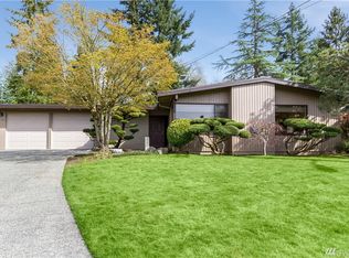 134 160th Ave SE, Bellevue, WA 98008