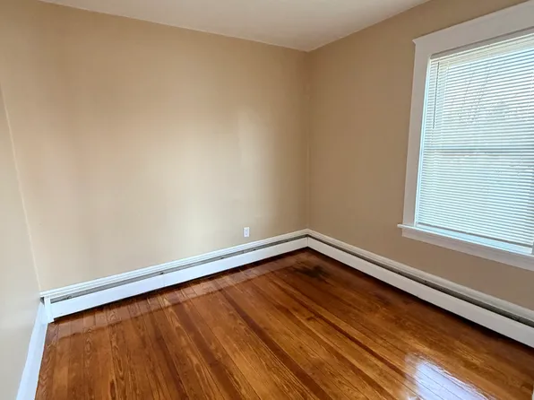 744 Providence St Floor 3, West Warwick, RI 02893