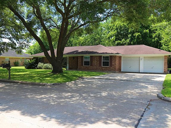3rd image of 2322 W Bend Dr