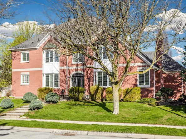705 Gagnon Pl, Newmarket, ON L3X 1V8