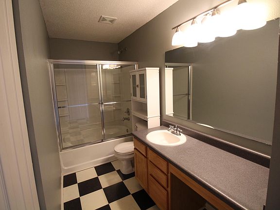 5th image of 4209 Doten Dr
