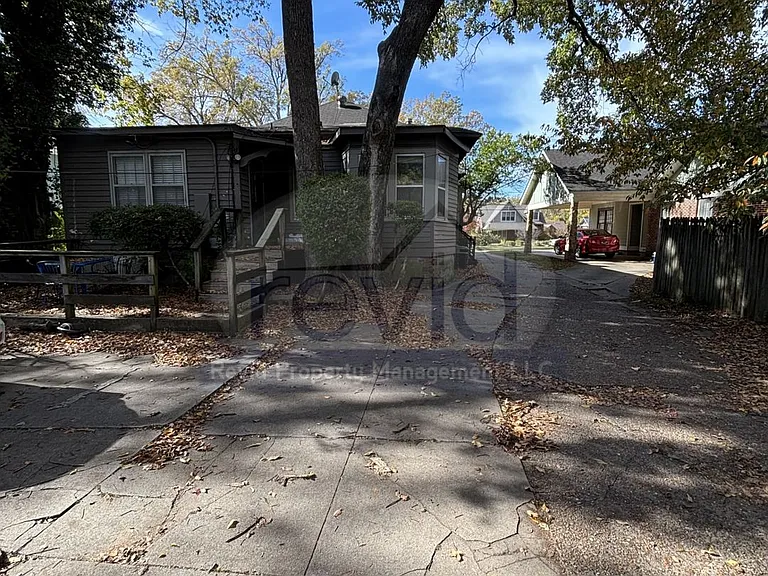 288 N. McLean Blvd — Photo 21