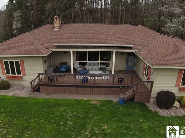 1744 Windfall Rd, Olean, NY 14760