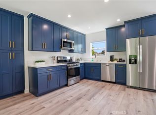 4940 Garden Grove Ave, Tarzana, CA 91356