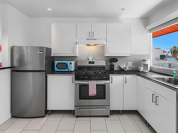 2nd image of 140 W Via Lola APT 209