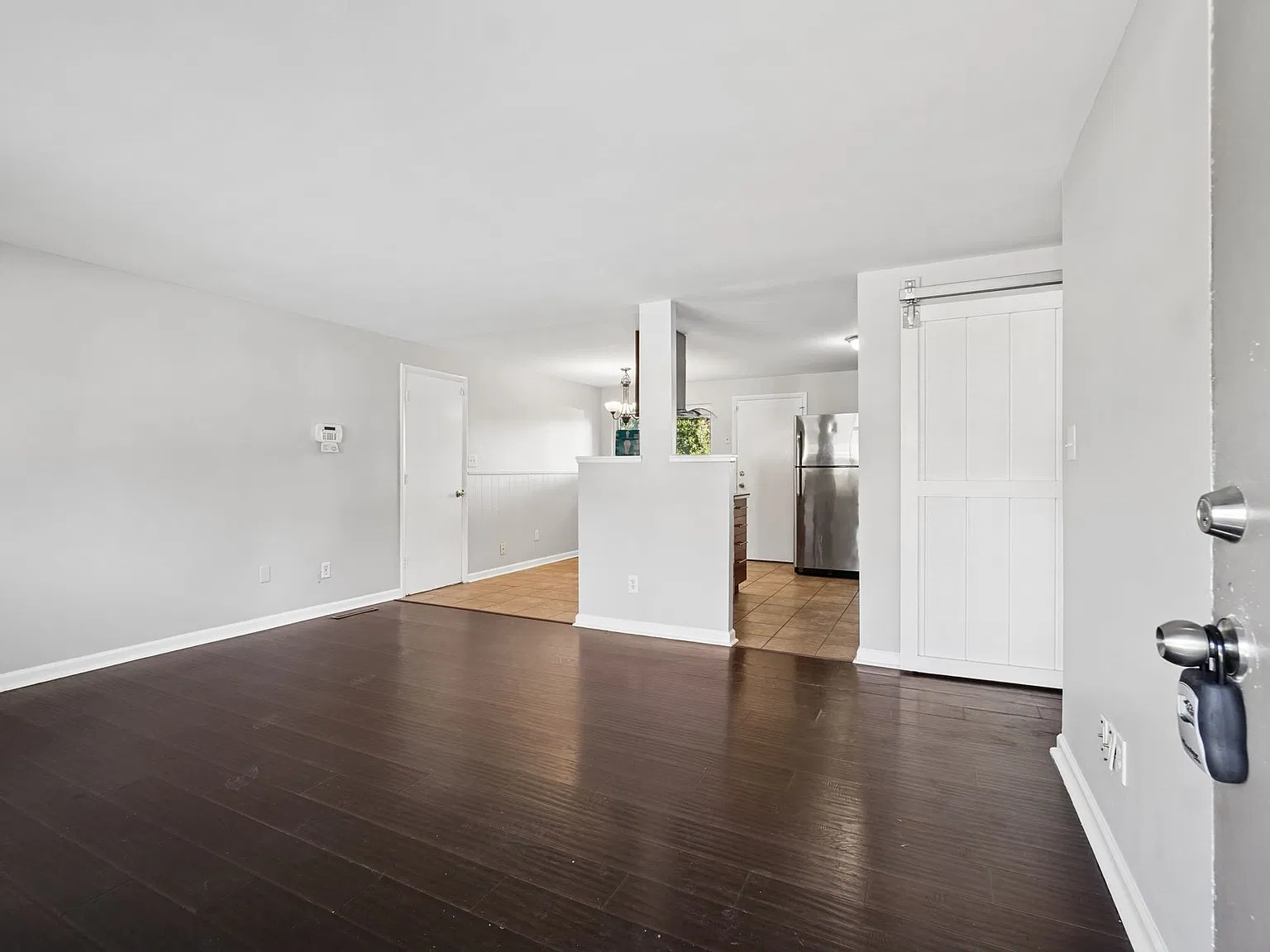 3 bed, 1100 sqft, $1,499 — Photo 4