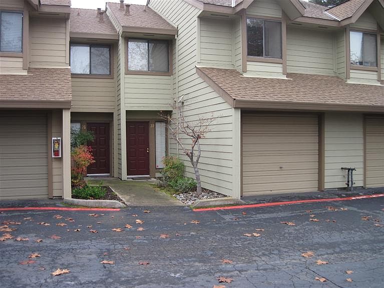 1st image of 5627 Walnut Ave #5