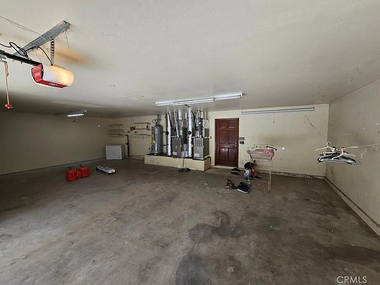 2828 W Avenue O8 — Photo 47