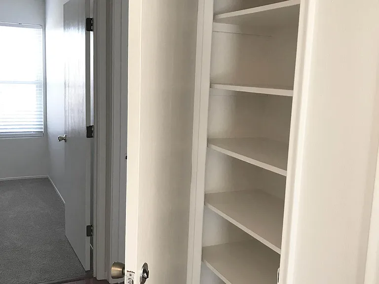 7800 N Nicole Pl — Photo 26