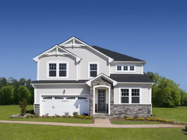 448 Fast Pitch Ln, Four Oaks, NC 27524