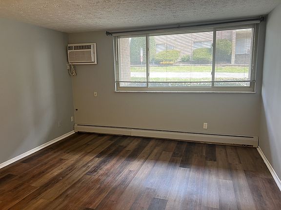 5th image of 3632 Westwood Northern Blvd Unit 26