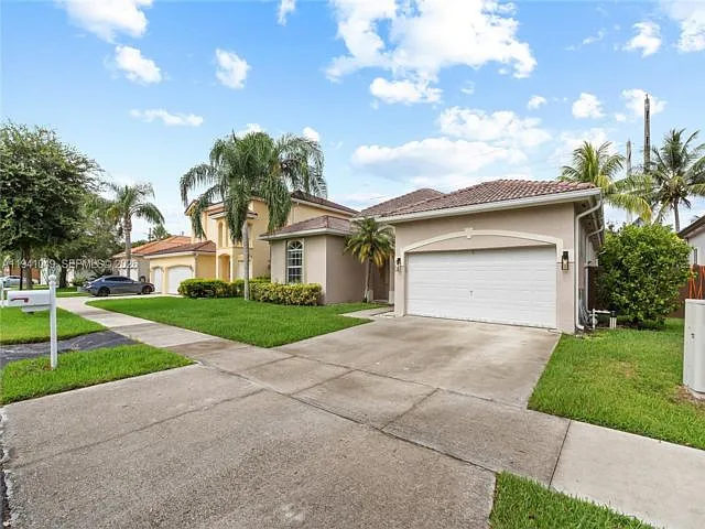 2630 Dunwoodie Pl — Photo 1