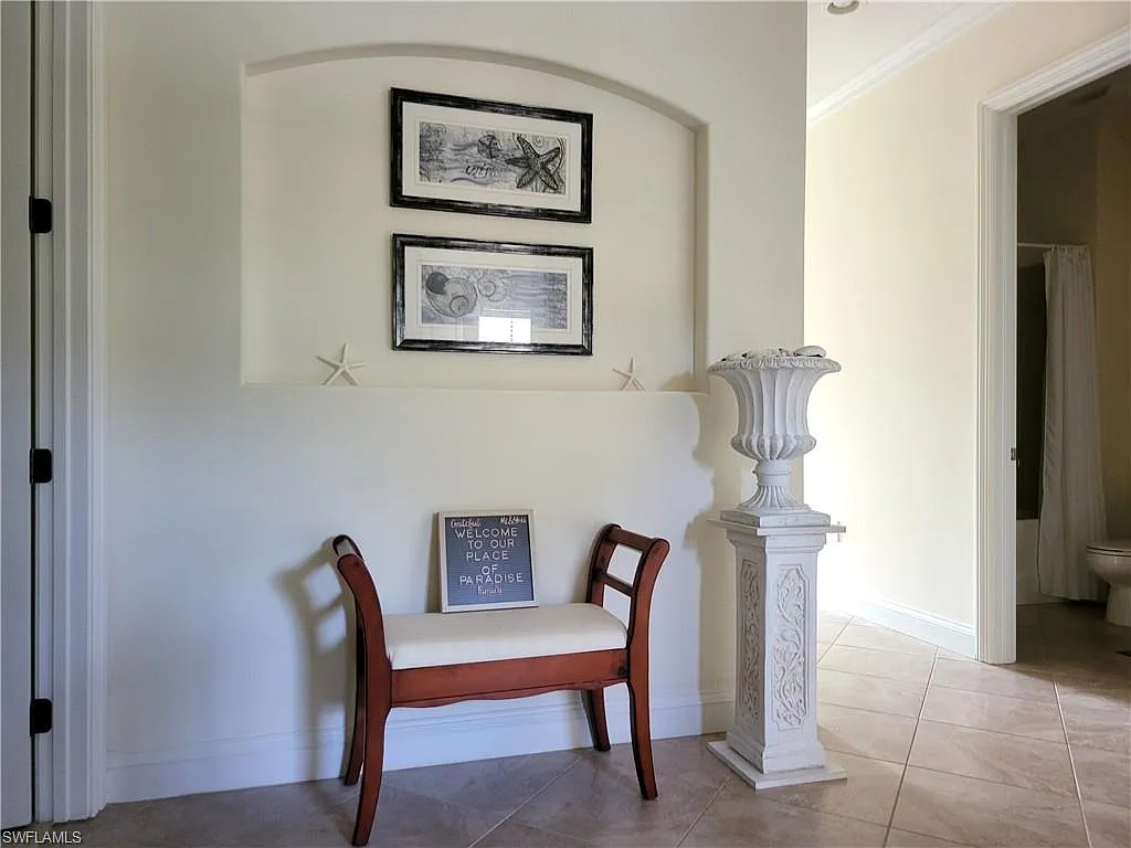 3 bed, 2.0 bath, 1877 sqft, $2,900 — Photo 4