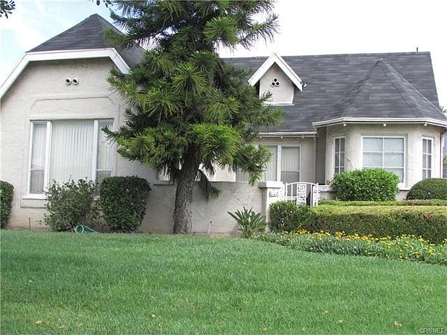 2nd image of 643 Arden Ave