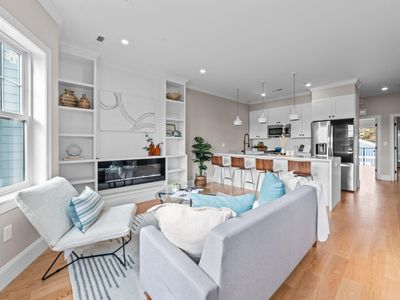 31 Boardman St #Penthouse, Boston, MA, 02128