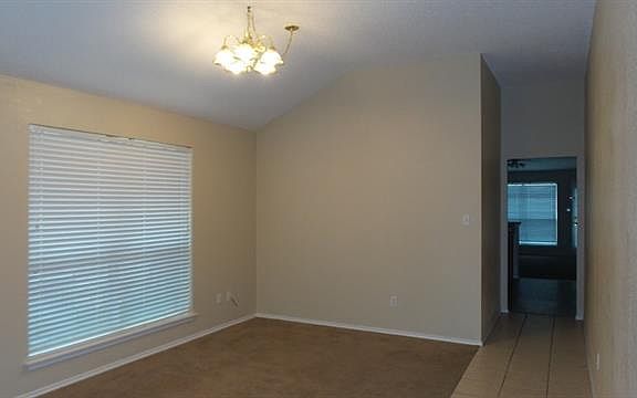 3rd image of 5021 Valley Village Dr