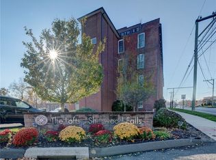 10 Main St UNIT 107, Berlin, CT 06037