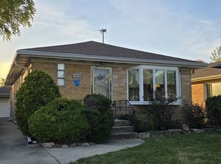 2544 Ernst St, Franklin Park, IL